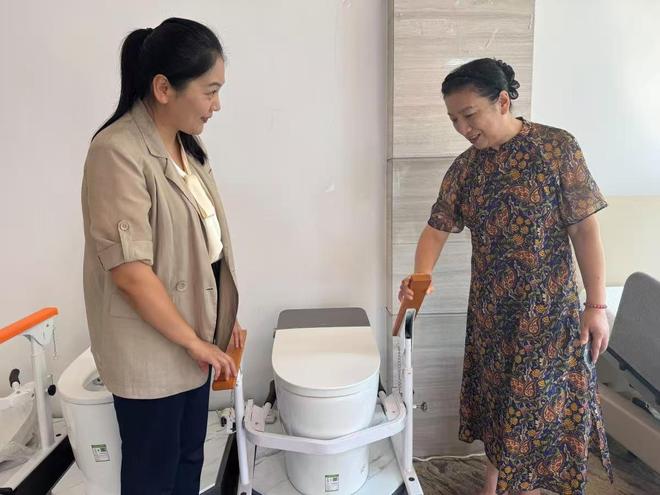 银联商务助力河南落地适老化改造补贴项目让银发生活更有温度(图3)