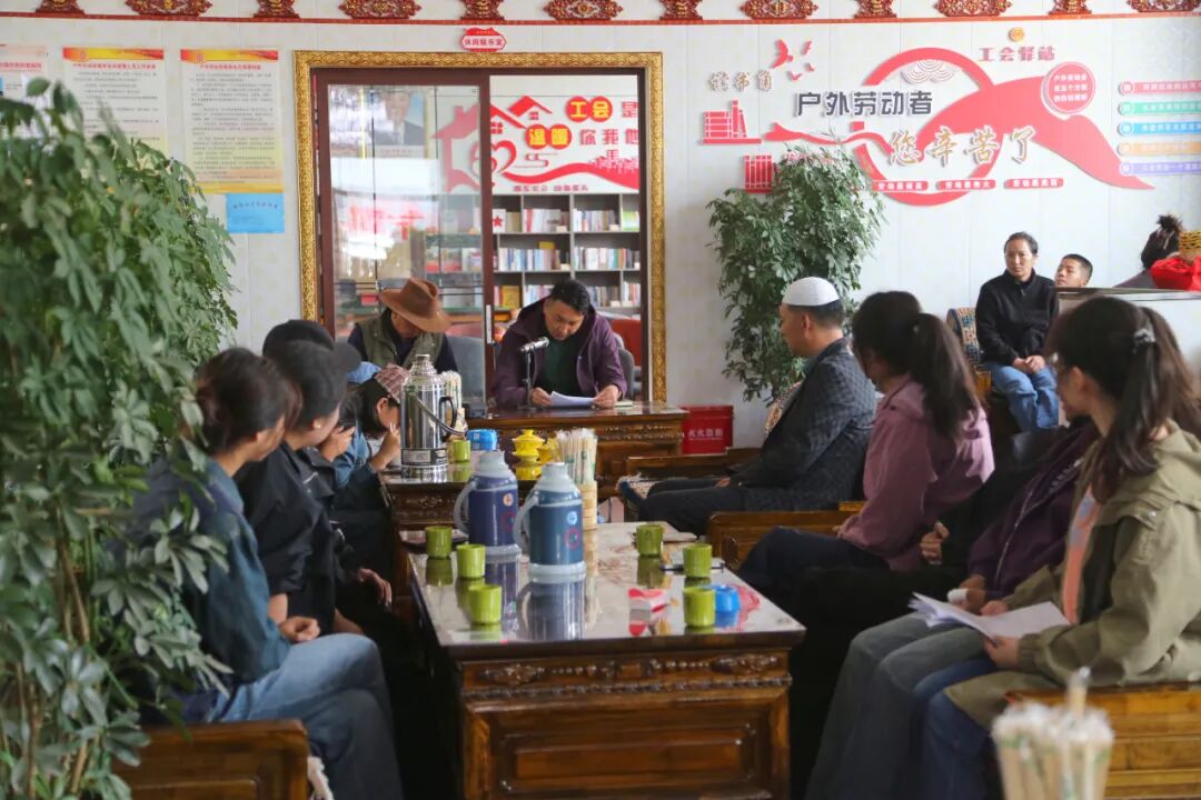 走村不漏户 户户见干部(图3)