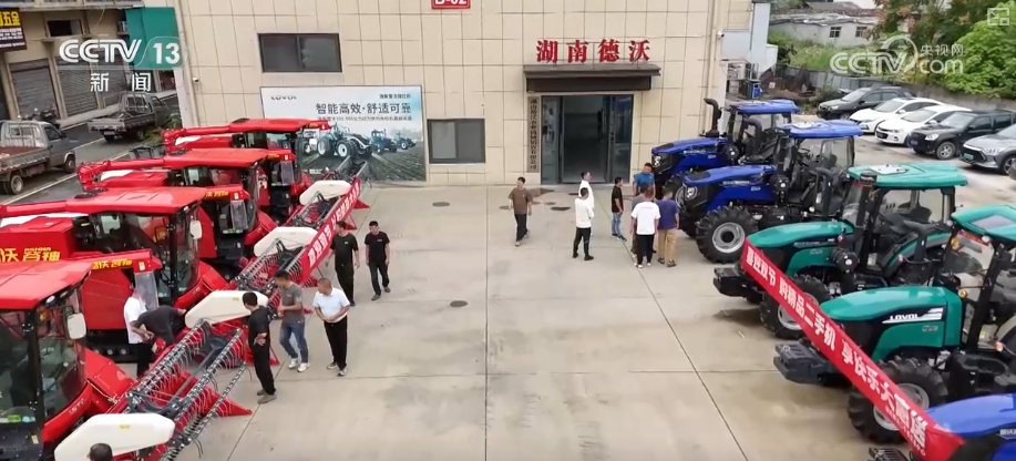 假期消费火热！“国补+折扣+优惠”礼包加码发力激活“金九银十”消费新潜力(图8)