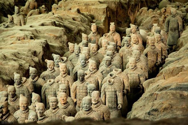 兵马俑在地下分布面积不小埋得不深为啥几千年都没人盗挖呢？(图5)
