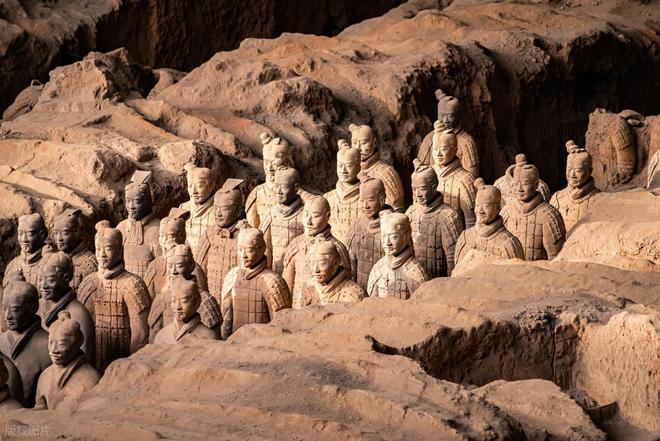 兵马俑在地下分布面积不小埋得不深为啥几千年都没人盗挖呢？(图3)