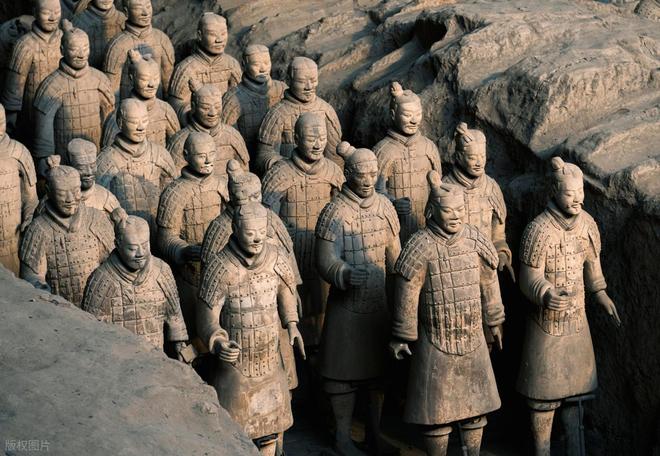 兵马俑在地下分布面积不小埋得不深为啥几千年都没人盗挖呢？(图7)