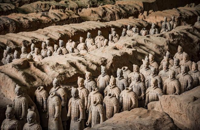 兵马俑在地下分布面积不小埋得不深为啥几千年都没人盗挖呢？(图9)