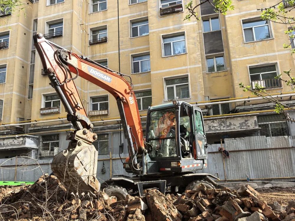 阜康市老旧小区改造项目建设稳步推进(图2)