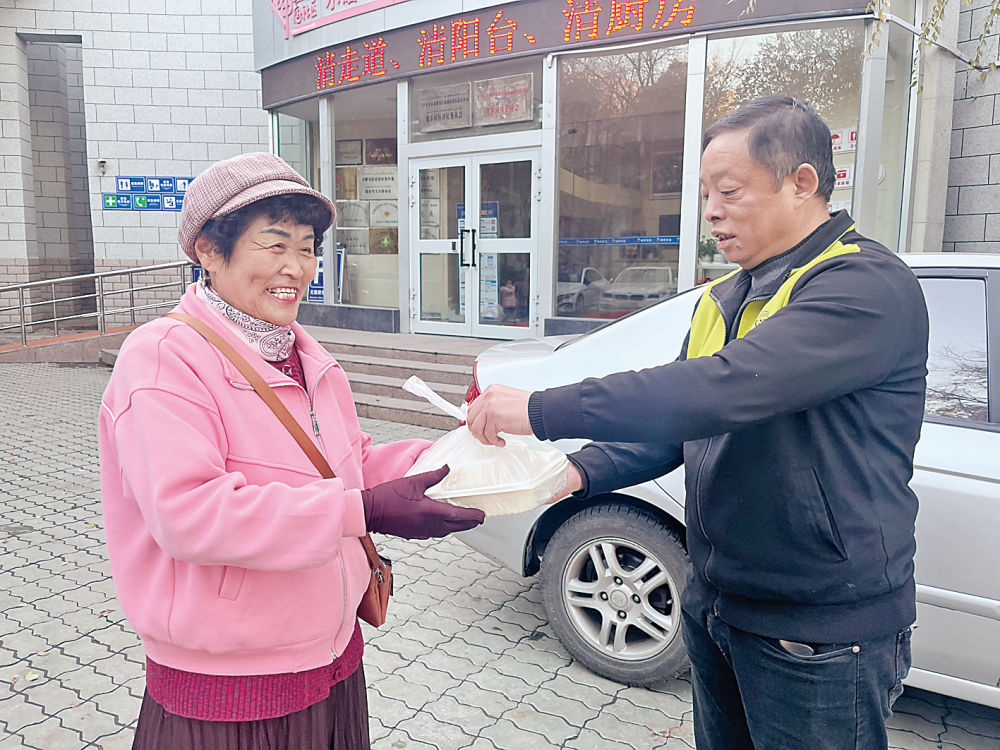 新疆加快推进适老化改造(图2)