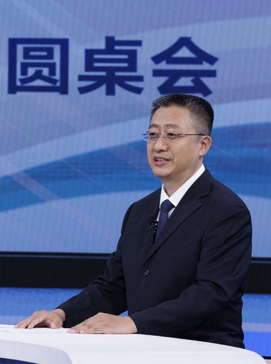 中国经济圆桌会·新华全媒头条以高质量发展的确定性应对各种不确定性——中国经济圆桌会聚焦“四稳”(图4)