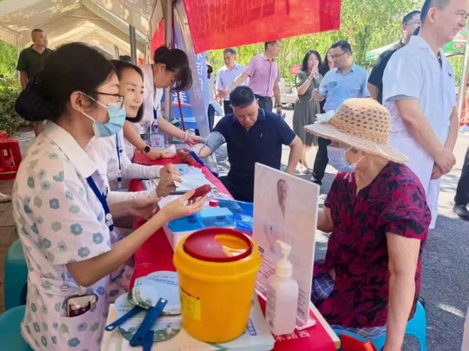 2025年滨州市居家适老化改造集中宣传月活动集锦(图2)