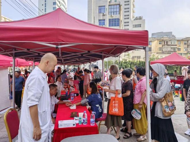 以多元关怀 绘就长者幸福图景——咸宁启动“敬老月”活动(图3)