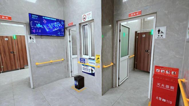 超额完成！全区完成40座公厕适老化适幼化改造(图3)