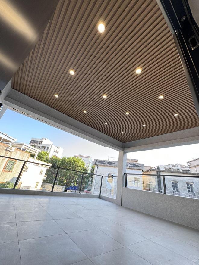 打工人回农村花50万改造30年老宅完工后变成人人羡慕的豪宅(图10)