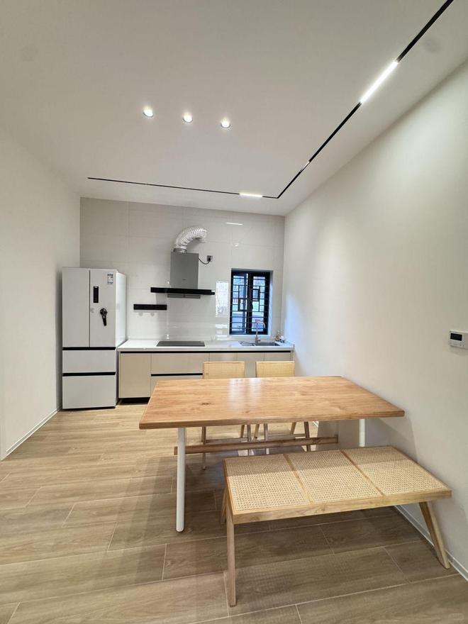 打工人回农村花50万改造30年老宅完工后变成人人羡慕的豪宅(图15)