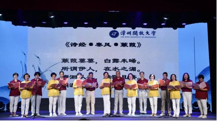 重阳节丨各地探索银发经济新路径 适老化改造暖人心(图4)