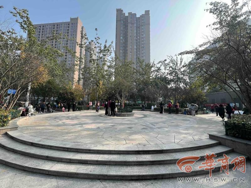 适老化大调研华商报记者走访了12座城市公园 适老化方面这些做得还不错 但还有改进空间(图13)