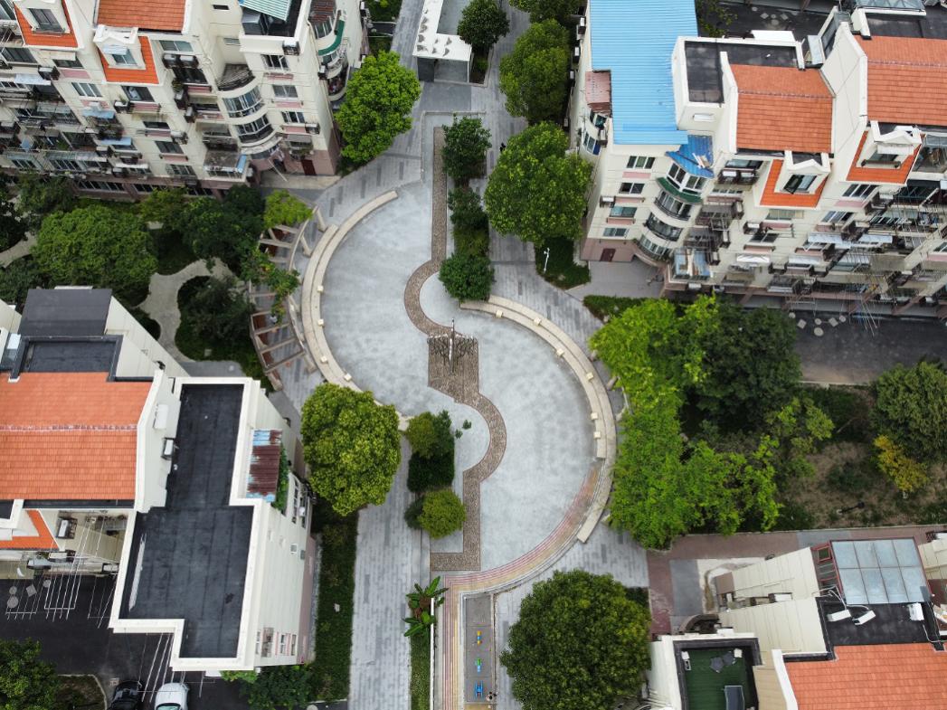 东明路街道丨小区“架空层”何以撬动居民幸福指数？(图1)