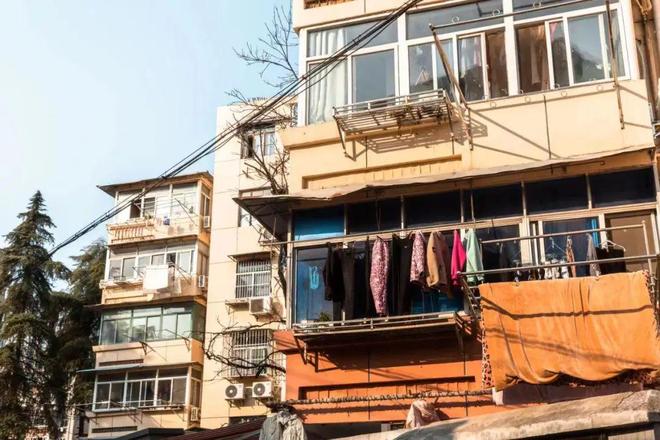 住建部新定调：房龄满25年的房子或将按新规处理(图2)