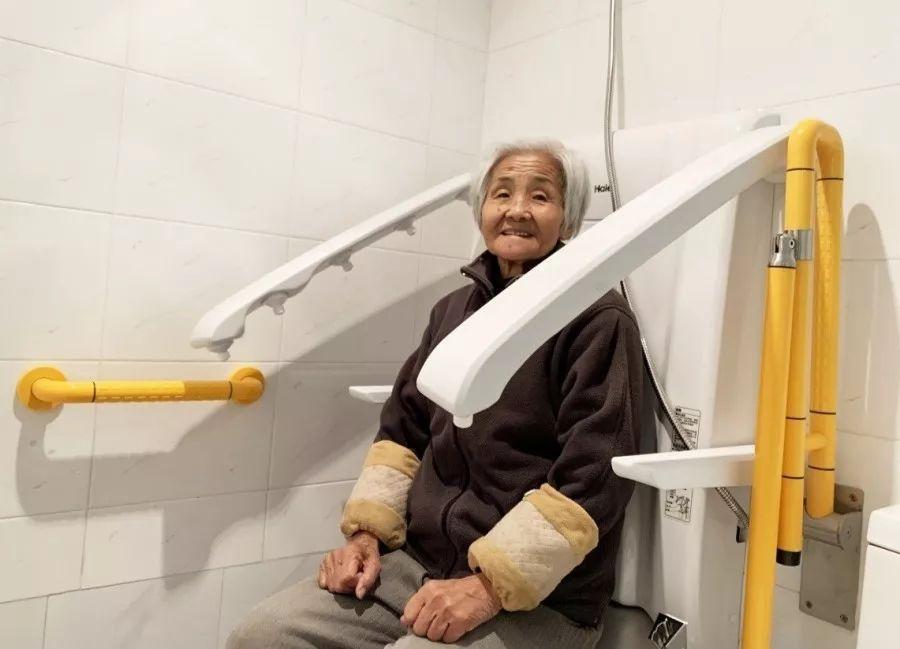 小改造托起大民生！我区8家养老机构开展适老化改造(图1)