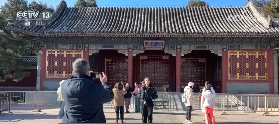 徒步、读诗、康养……“适老化”升级大有潜力 冬日银发文旅市场暖意融融(图10)