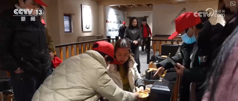 徒步、读诗、康养……“适老化”升级大有潜力 冬日银发文旅市场暖意融融(图16)