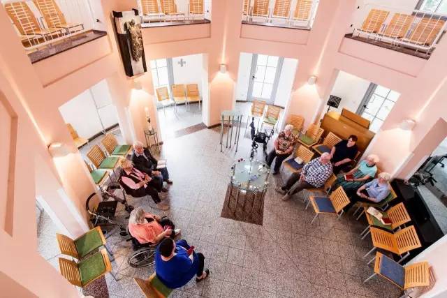 我第一次到德国被这里的养老村惊呆啦！(深度分享)(图6)