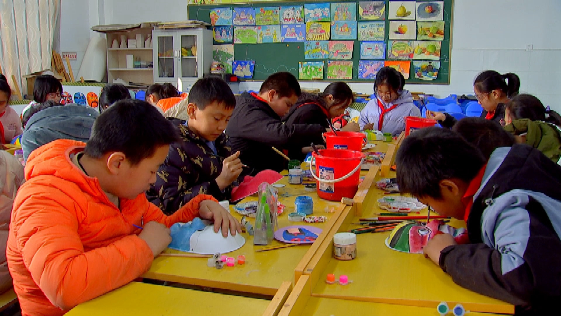 江苏泰兴：情暖“一老一小”绘就民生幸福图景(图4)