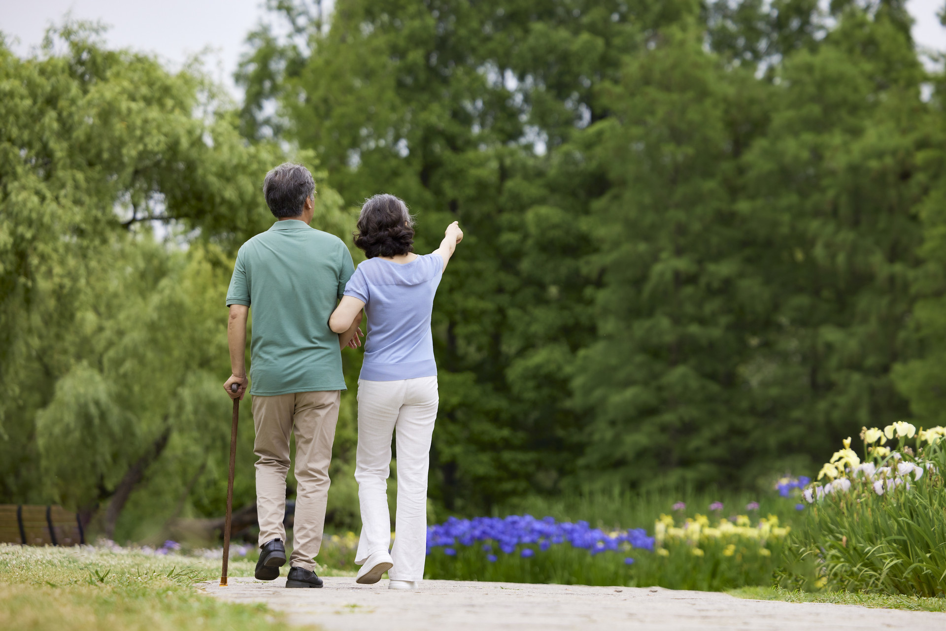 强化需求导向 崂山区开创老年友好型社区建设新局面(图1)