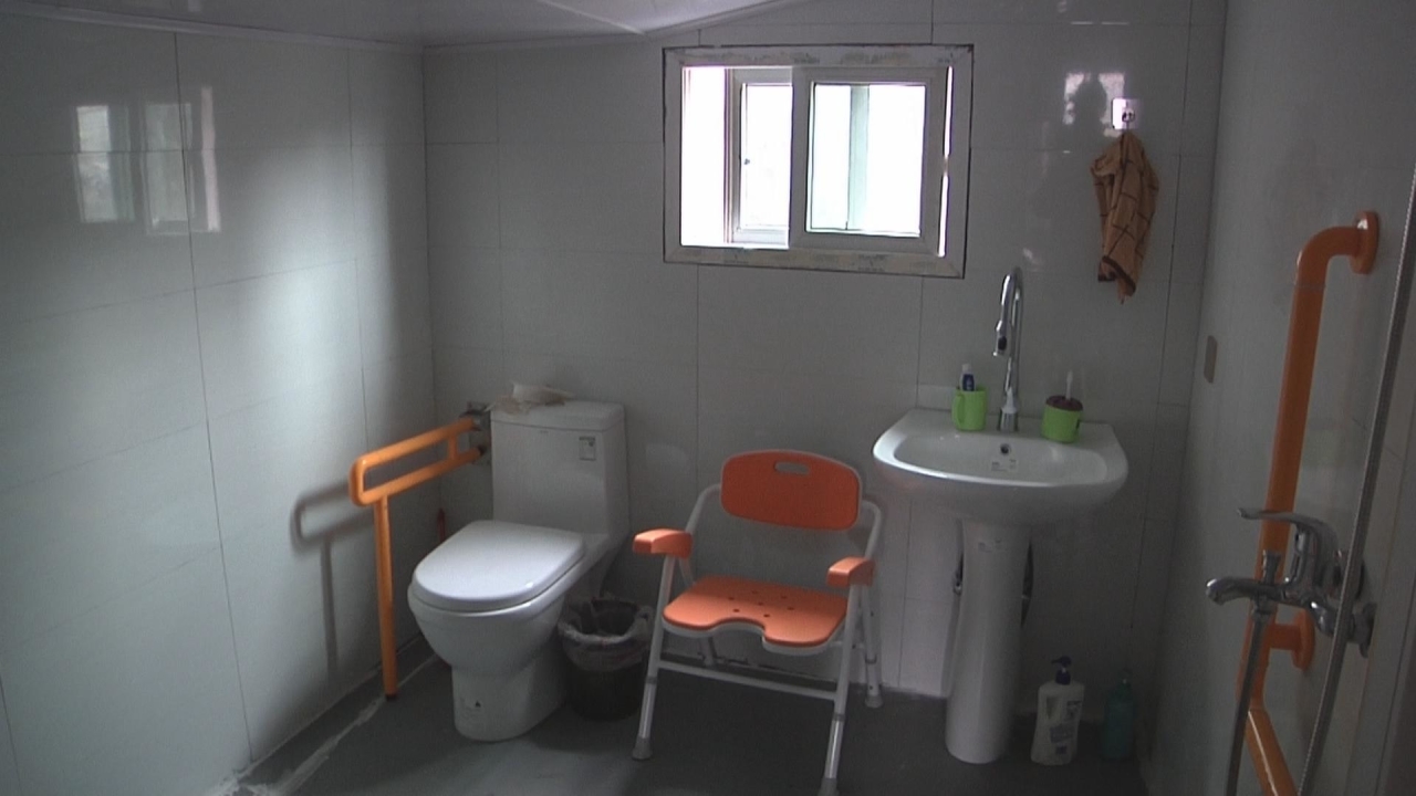 兰溪市民政局：“硬改造”与“软服务”托起幸福“夕阳红”(图1)