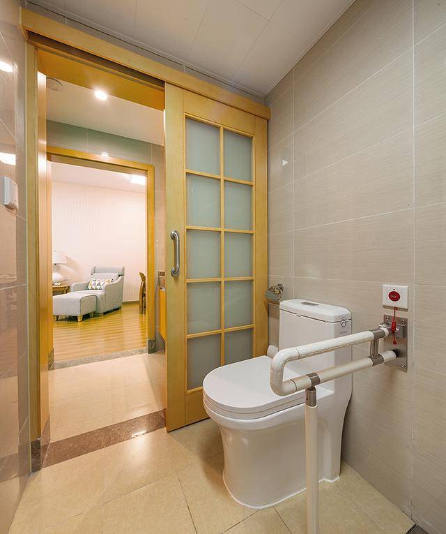 “老有所学”走向产业化人生“下半场”不设限(图1)