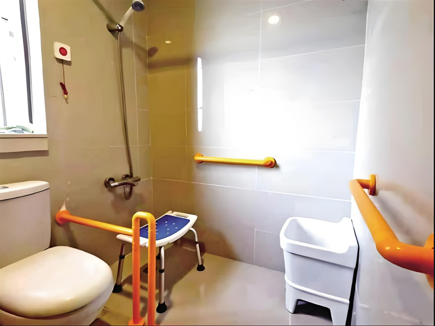 打造温馨无障碍：居家适老化改造的实用指南(图1)