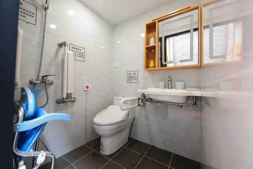 两会好声音青岛市人大代表李存业：系统推进社区公共空间适老化改造(图1)