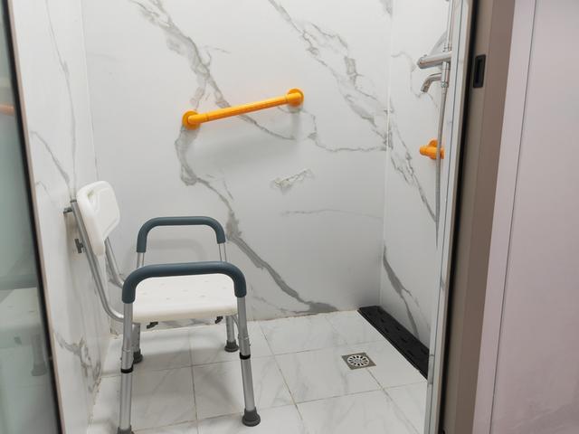 中央发文定调养老！2035年实现老有所养新蓝图(图1)